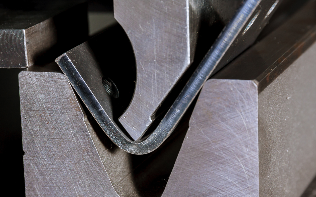 The Canadian Fabricator’s Guide to Choosing the Right Press Brake Tooling (Without Guesswork)